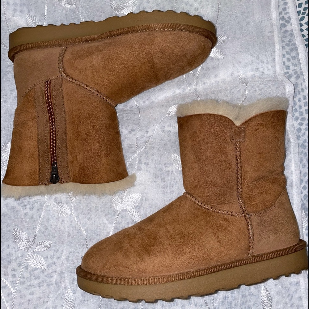 COSTCO UGGS